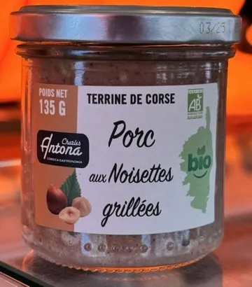 Terrine Porc aux Noisettes grillées